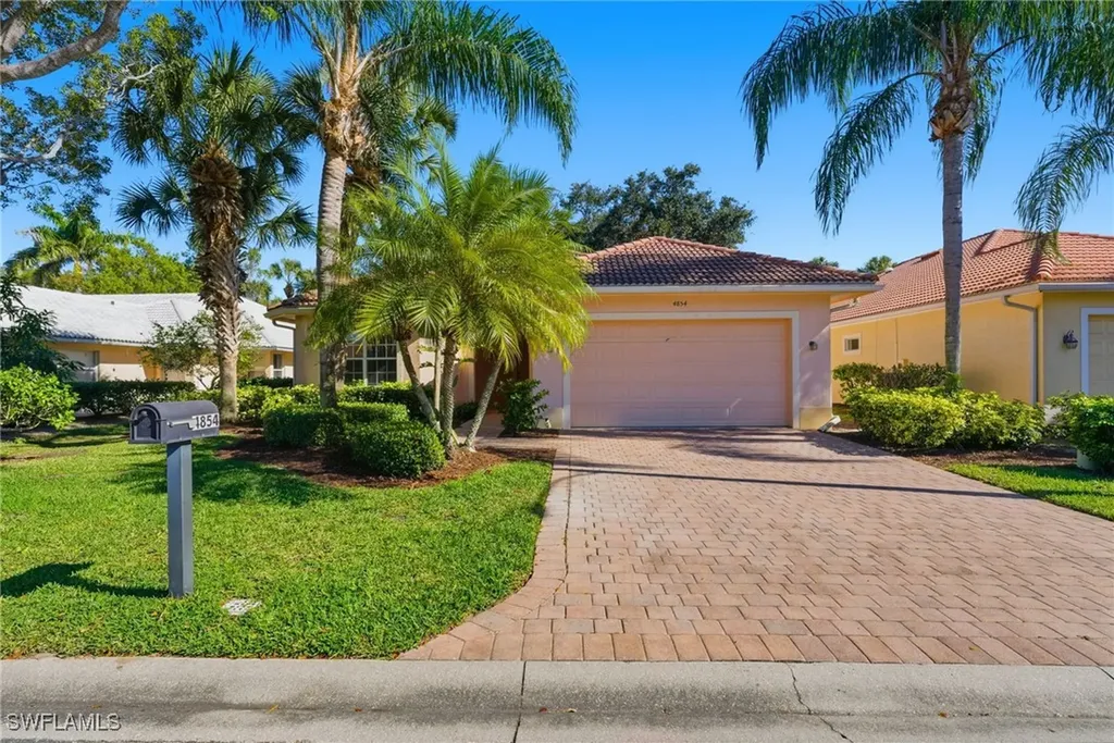 4854 Europa Drive Naples FL 34105