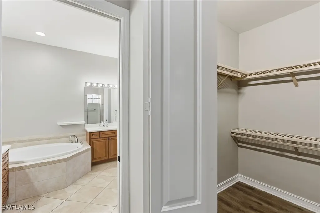 4854 Europa Drive Naples FL 34105