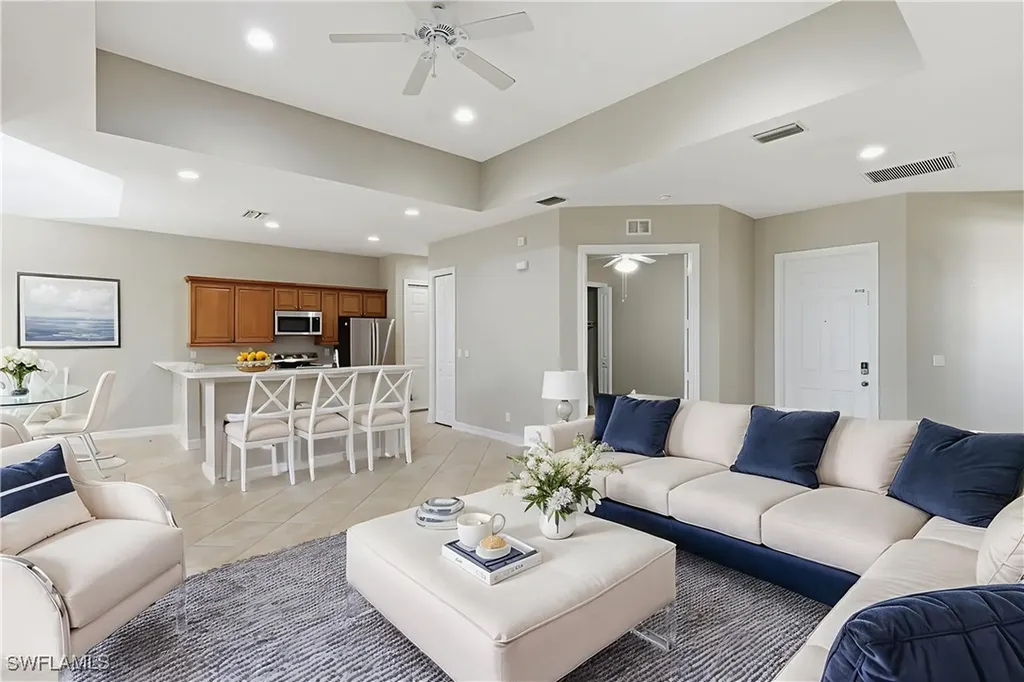 4854 Europa Drive Naples FL 34105