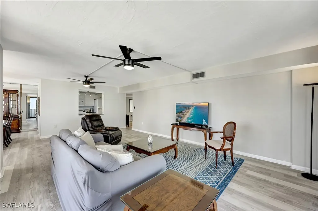 11 Bluebill Avenue Naples FL 34108