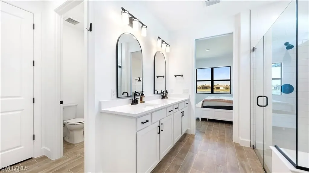20514 Pebble Glen Drive Estero FL 33928