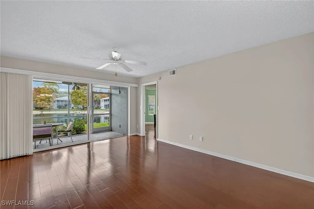 815 New Waterford Drive Naples FL 34104