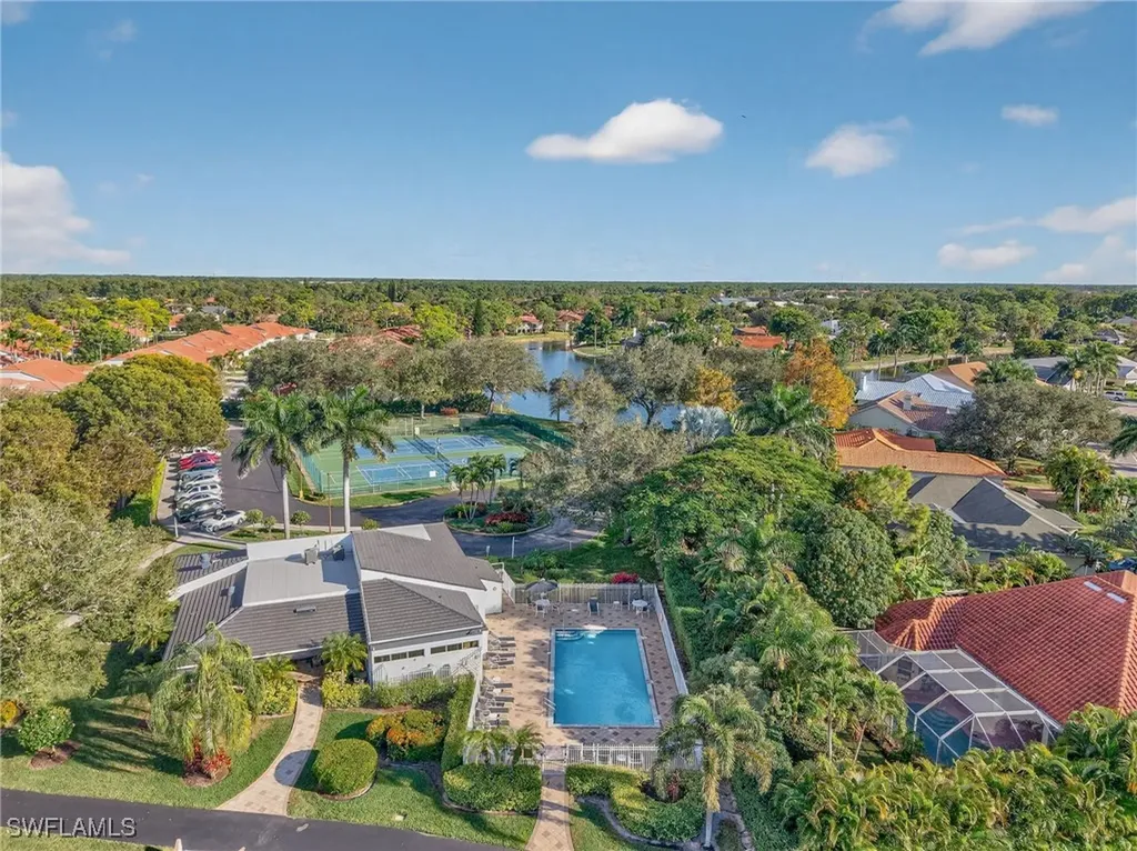 815 New Waterford Drive Naples FL 34104