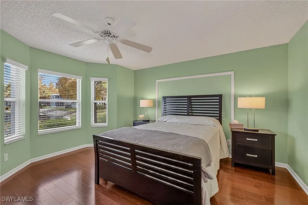 815 New Waterford Drive Naples FL 34104