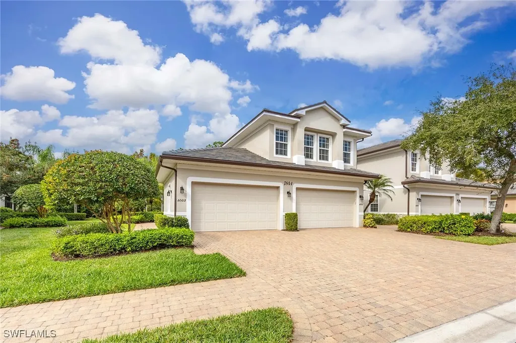 7841 Hawthorne Drive Naples FL 34113