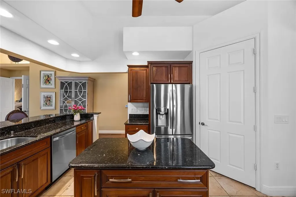 7841 Hawthorne Drive Naples FL 34113