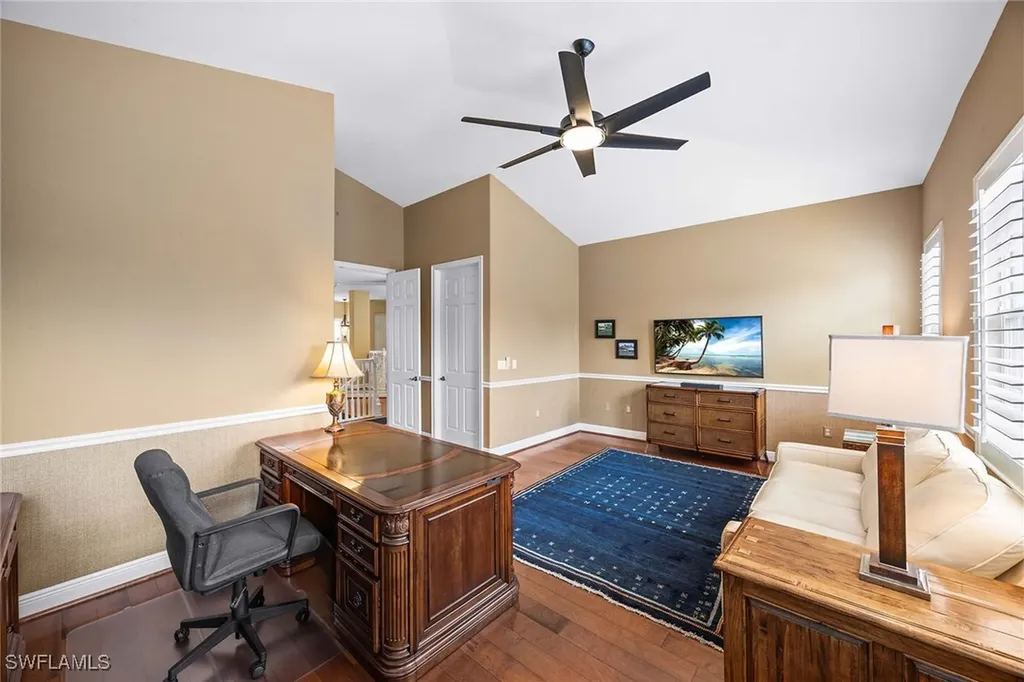 7841 Hawthorne Drive Naples FL 34113