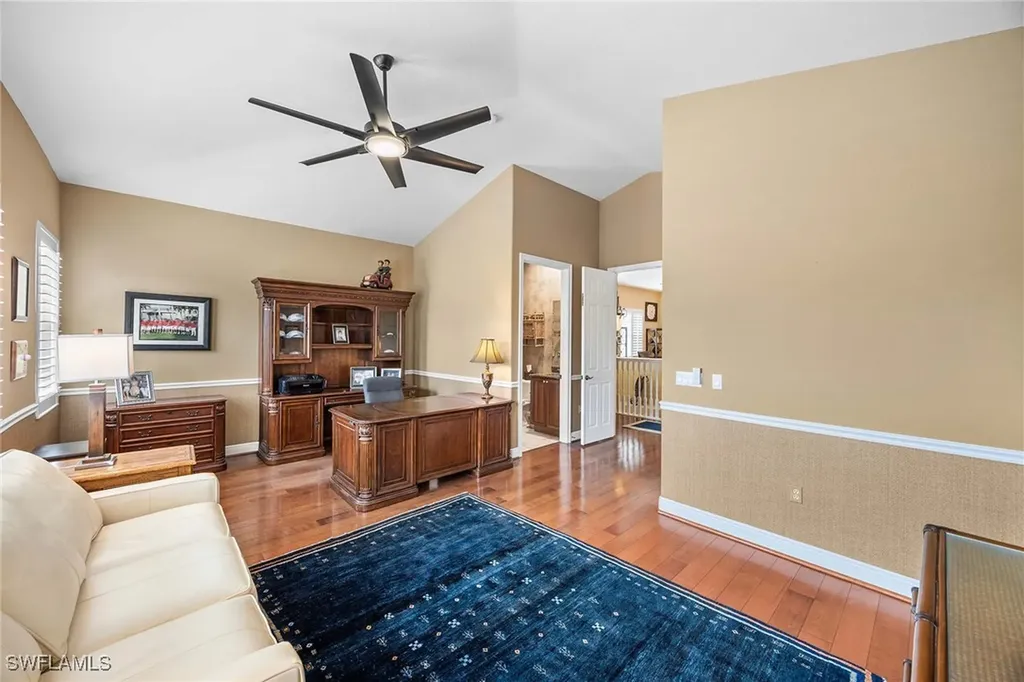 7841 Hawthorne Drive Naples FL 34113