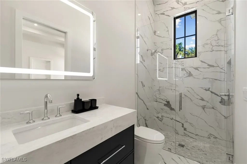 3540 Crayton Road Naples FL 34103