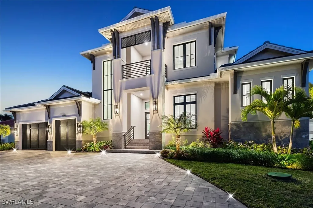 3540 Crayton Road Naples FL 34103