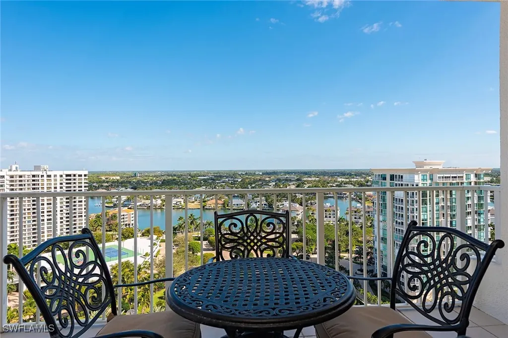 4301 Gulf Shore Boulevard N Naples FL 34103