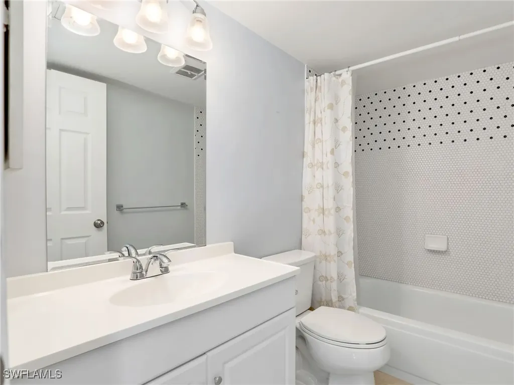 1400 Pompei Lane Naples FL 34103