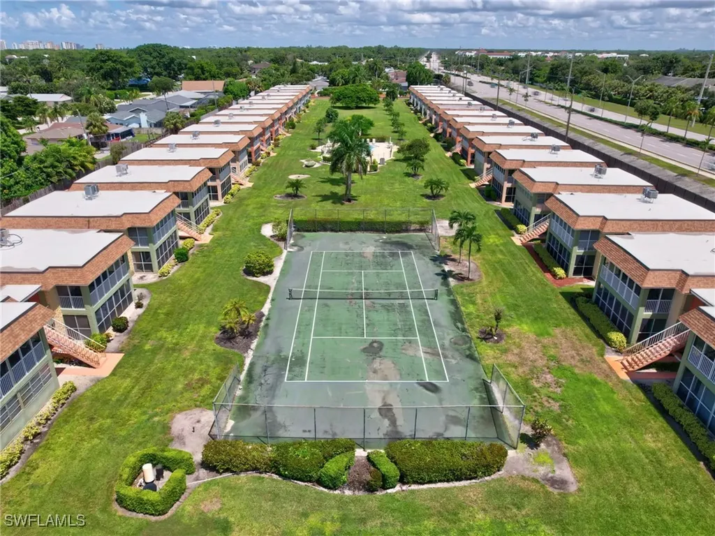 1400 Pompei Lane Naples FL 34103