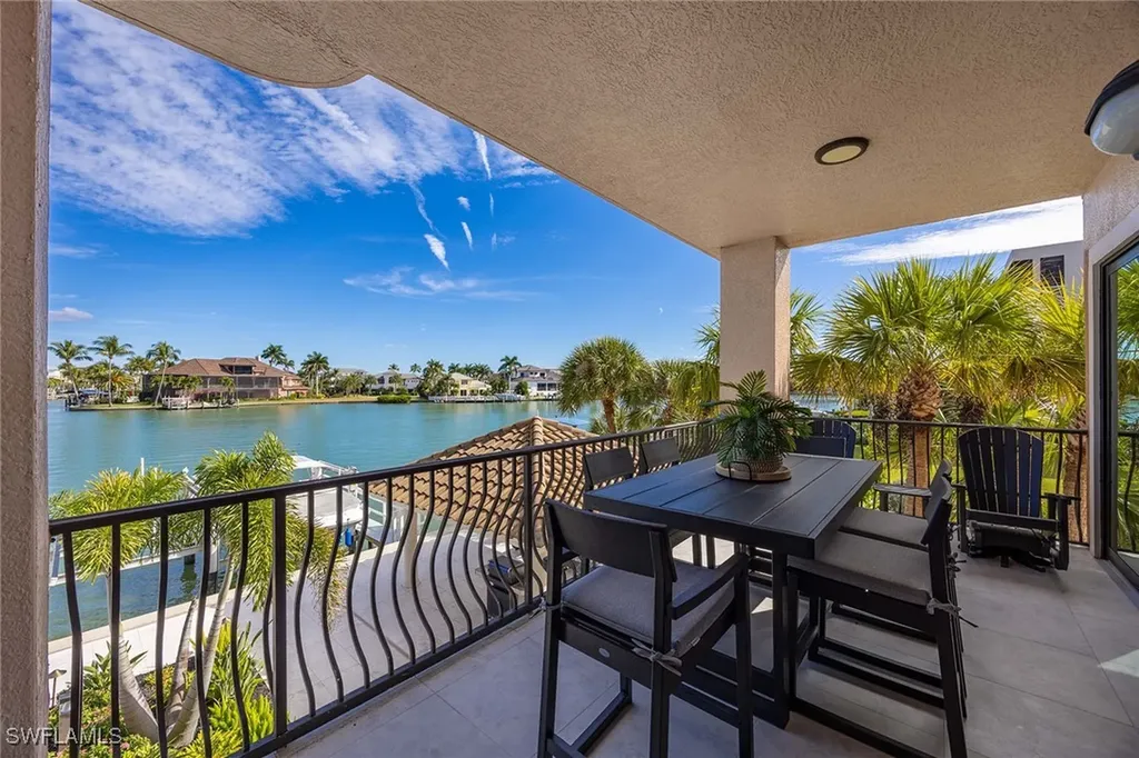 10620 Gulf Shore Drive Naples FL 34108