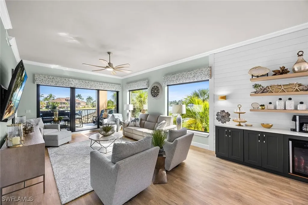 10620 Gulf Shore Drive Naples FL 34108