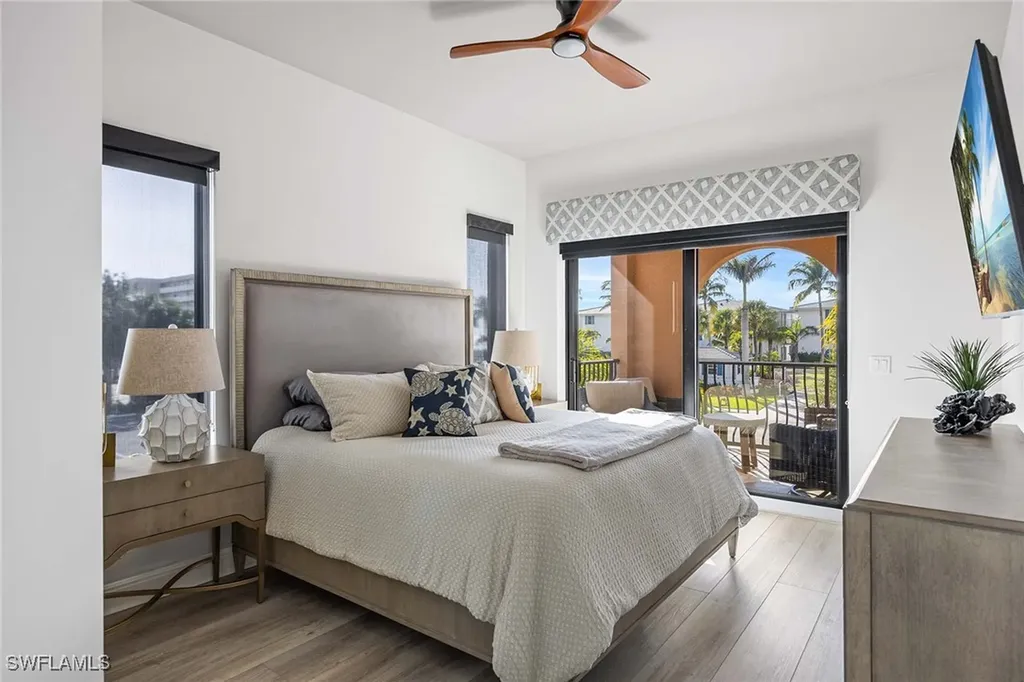 10620 Gulf Shore Drive Naples FL 34108