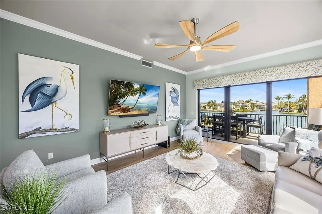 10620 Gulf Shore Drive Naples FL 34108