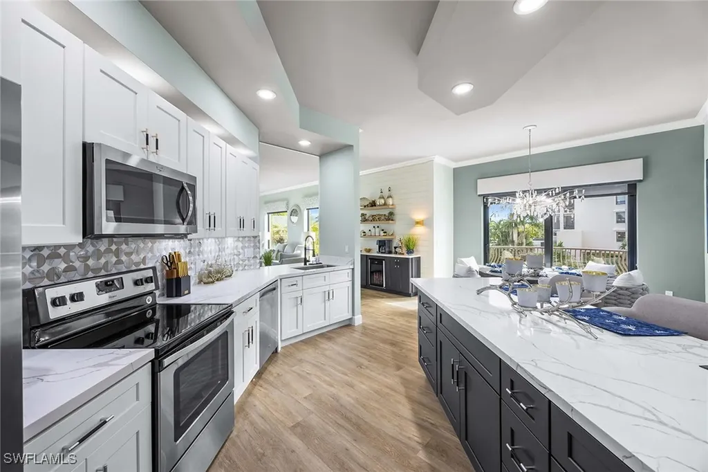 10620 Gulf Shore Drive Naples FL 34108