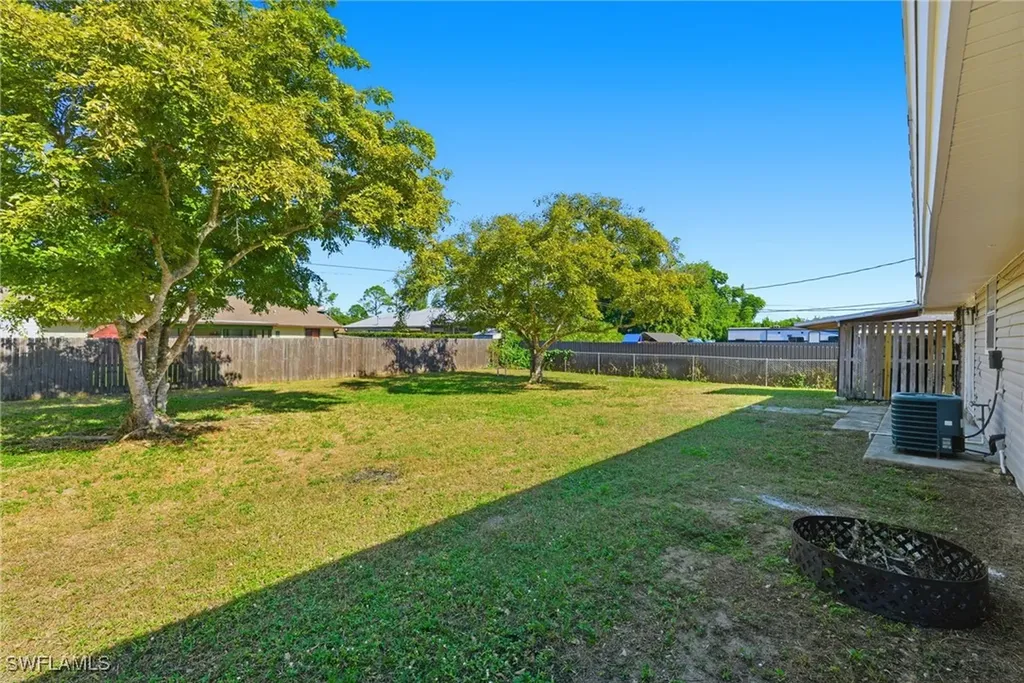 5283 17th Place SW Naples FL 34116