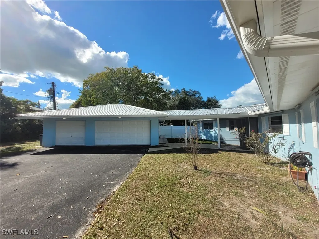 10131 Main Drive Bonita Springs FL 34135