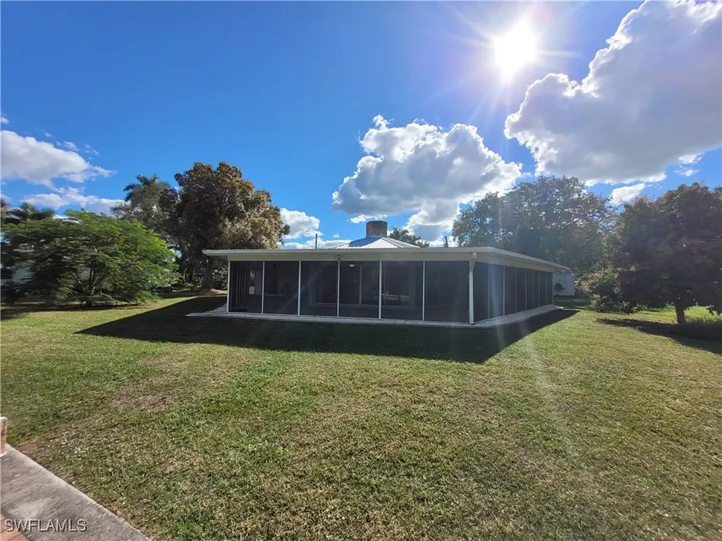 10131 Main Drive Bonita Springs FL 34135