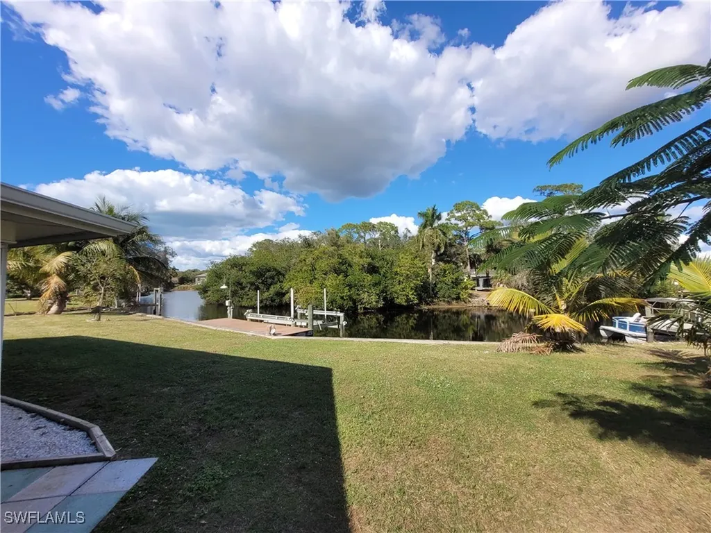 10131 Main Drive Bonita Springs FL 34135