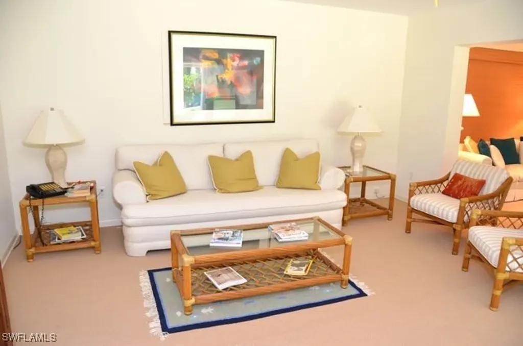 56 Gulf Shore Boulevard S Naples FL 34102