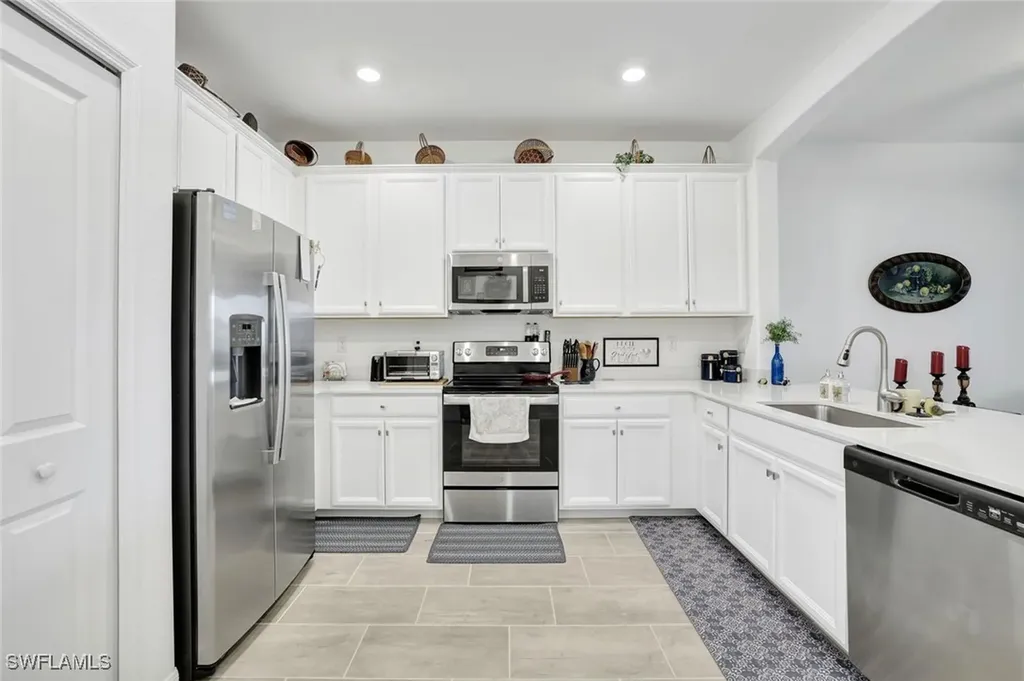 Naples FL, 1653 Alameda Drive