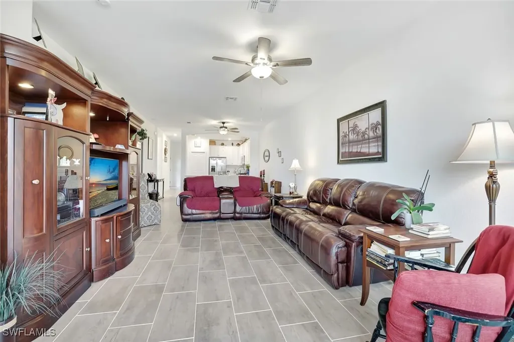 1653 Alameda Drive Naples FL 34120