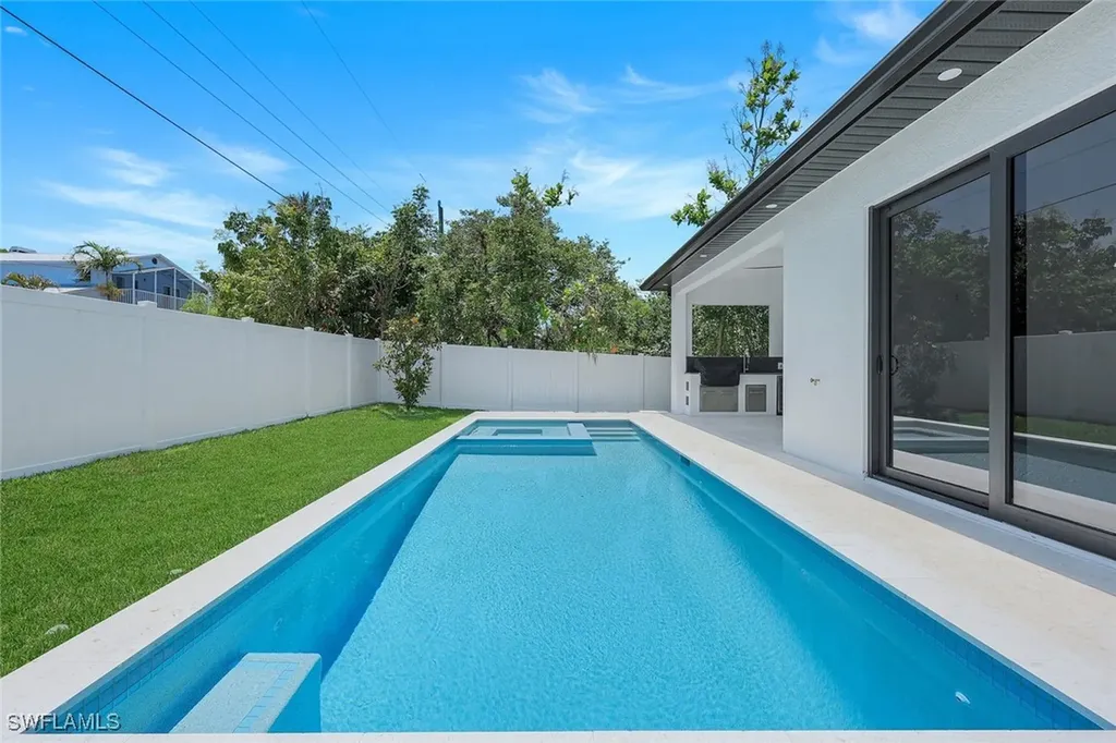 1312 Trail Terrace Drive Naples FL 34103