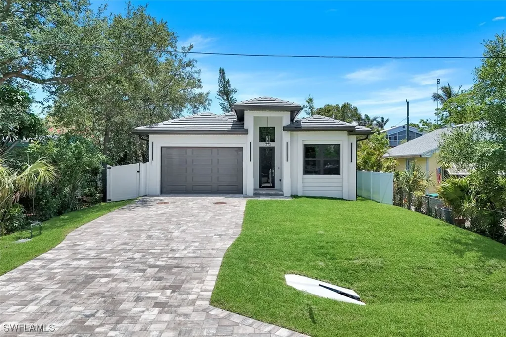 1312 Trail Terrace Drive Naples FL 34103