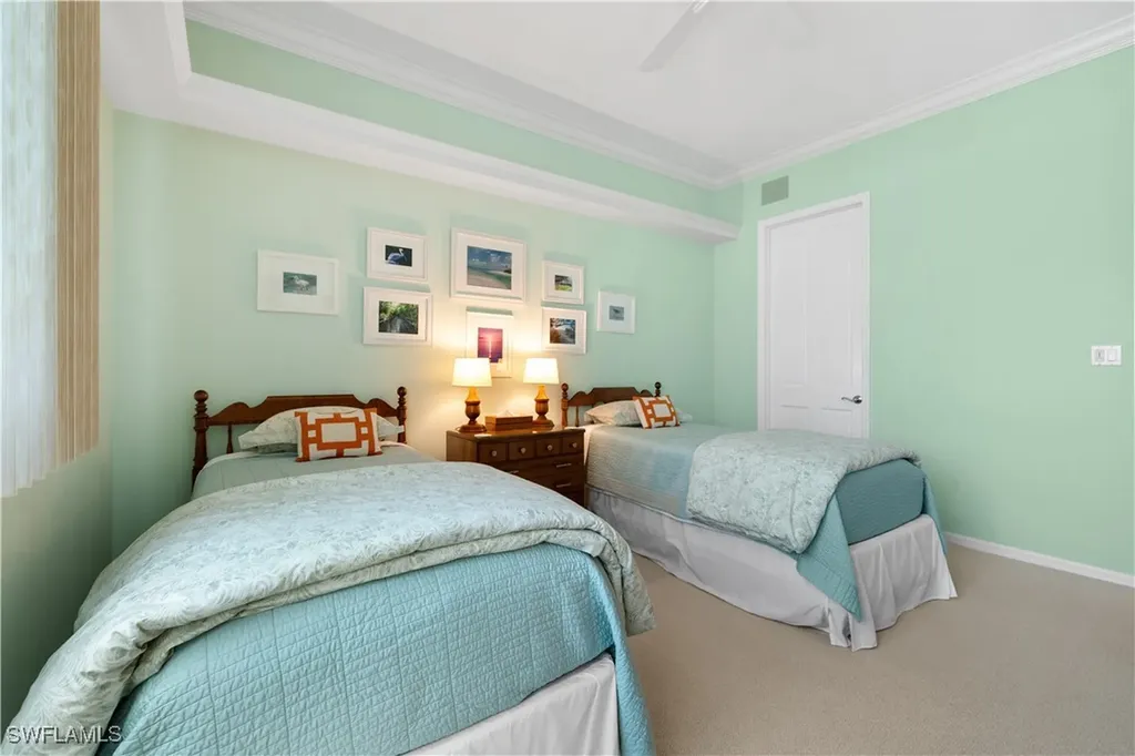 7515 Pelican Bay Boulevard Naples FL 34108