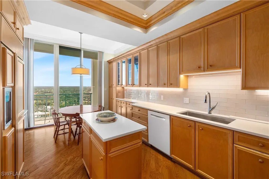 7515 Pelican Bay Boulevard Naples FL 34108