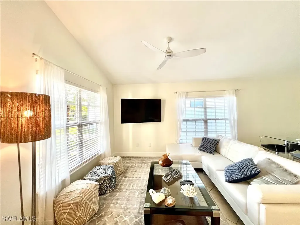 771 94th Avenue N Naples FL 34108