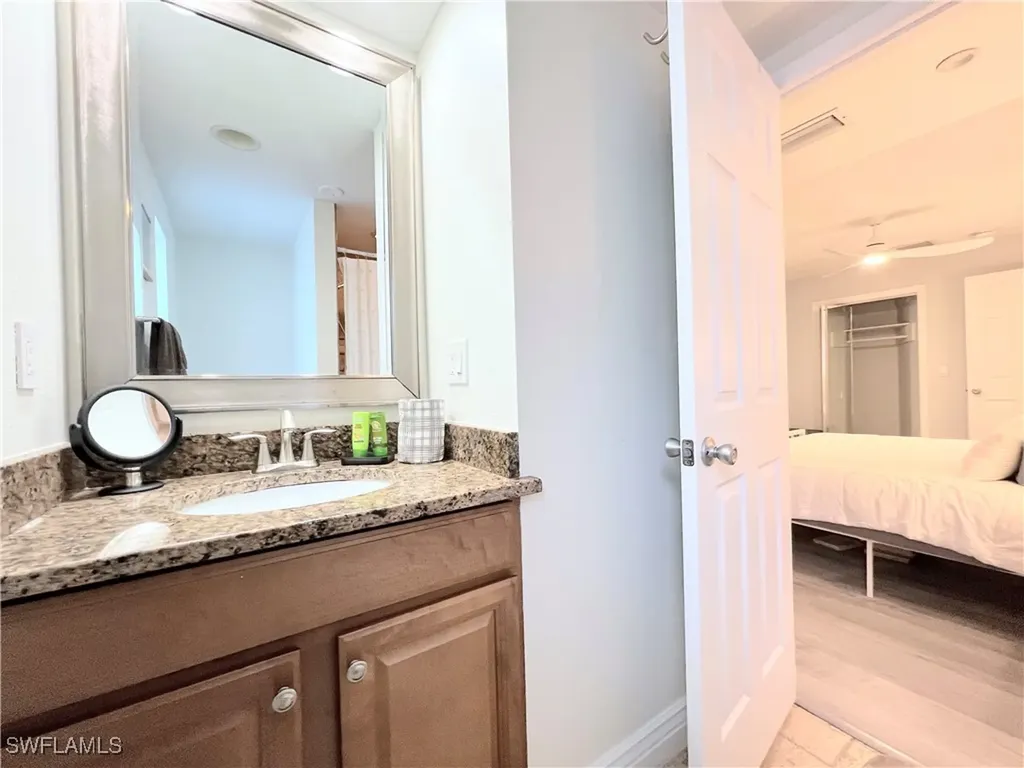 771 94th Avenue N Naples FL 34108