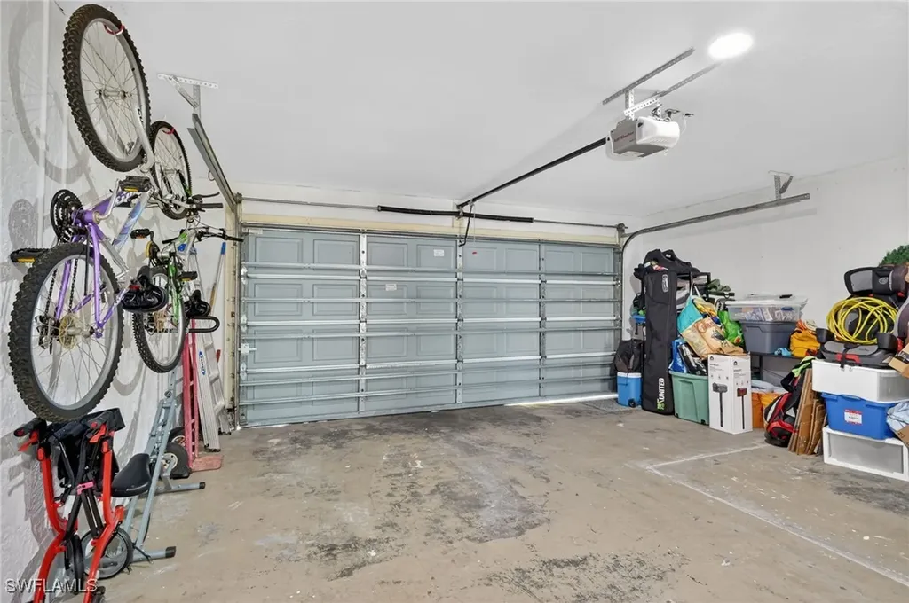 1105 SW 11th Place Cape Coral FL 33991