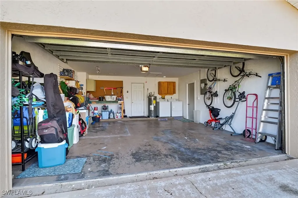 1105 SW 11th Place Cape Coral FL 33991