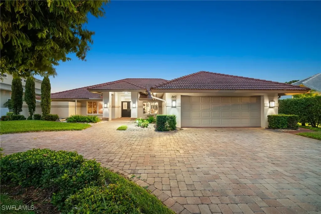 547 Devils Lane Naples FL 34103