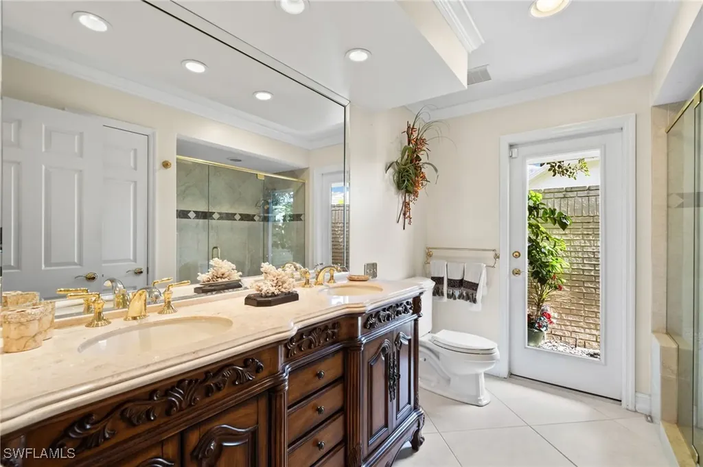 547 Devils Lane Naples FL 34103