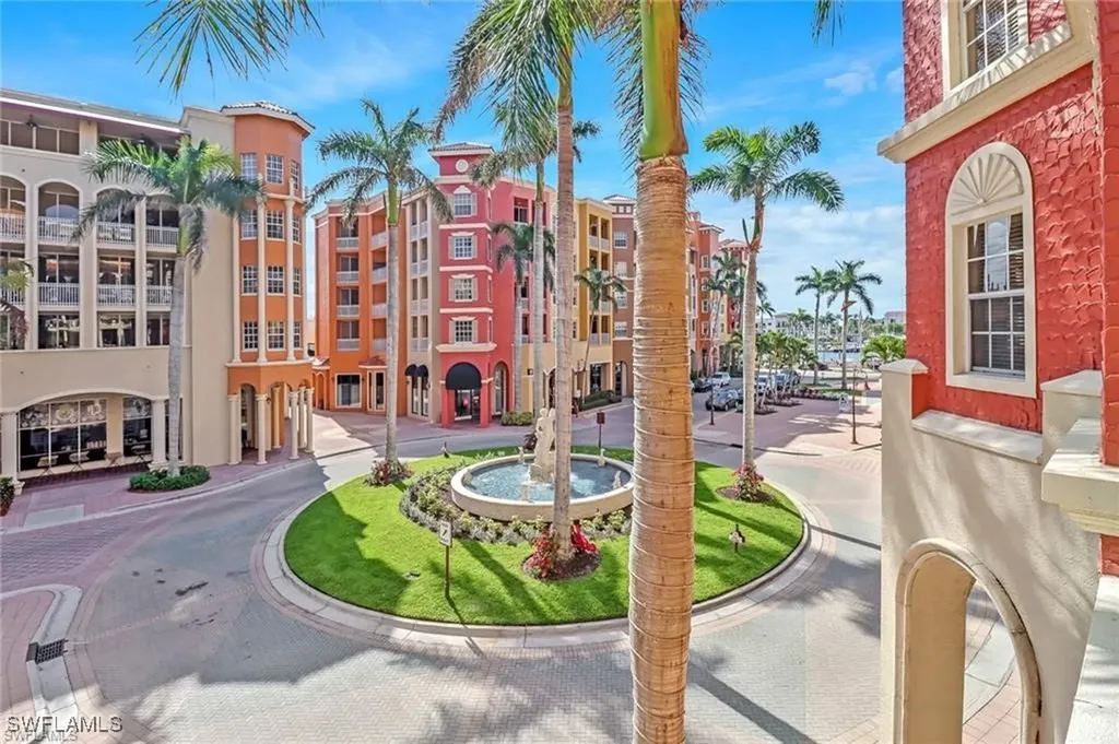 410 Bayfront Place Naples FL 34102