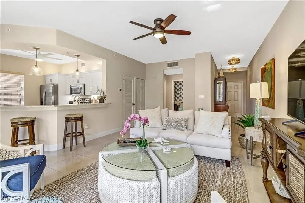 410 Bayfront Place Naples FL 34102