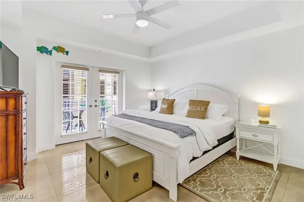 410 Bayfront Place Naples FL 34102