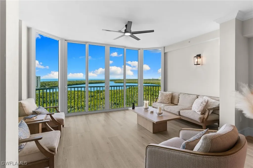 325 Dunes Boulevard Naples FL 34110