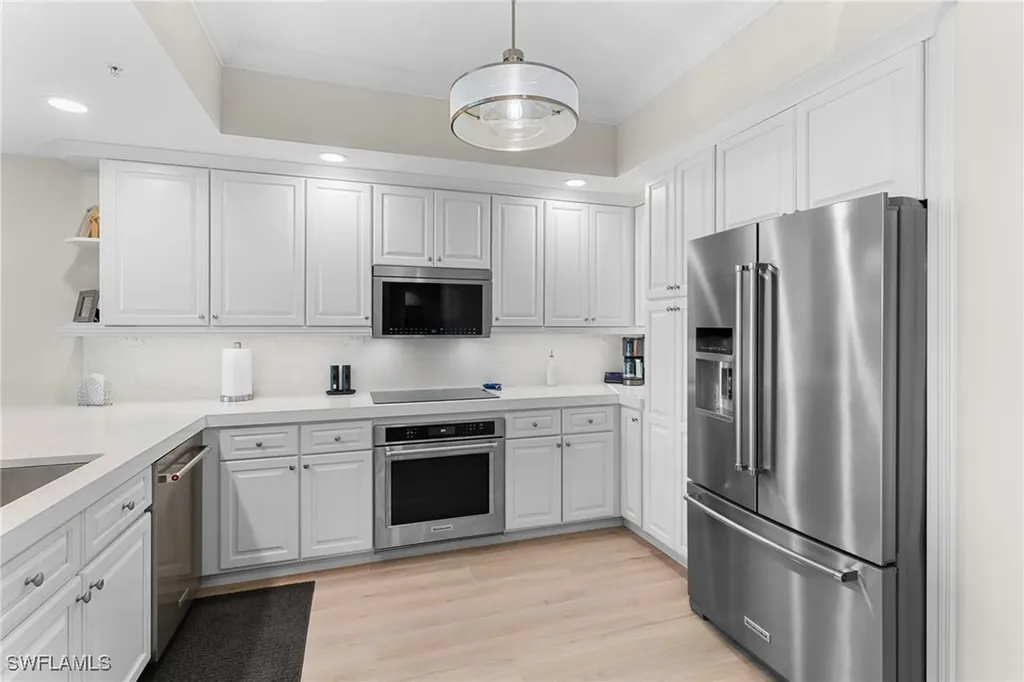 325 Dunes Boulevard Naples FL 34110