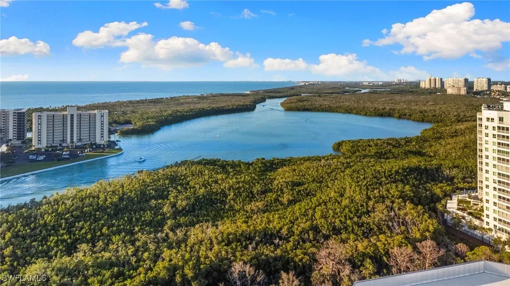 325 Dunes Boulevard Naples FL 34110