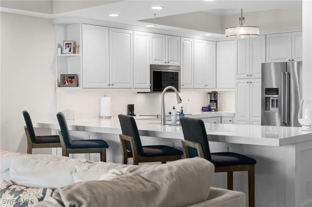 325 Dunes Boulevard Naples FL 34110