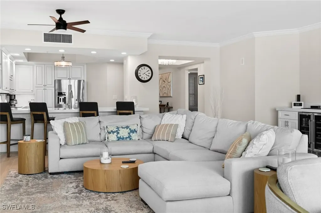 325 Dunes Boulevard Naples FL 34110