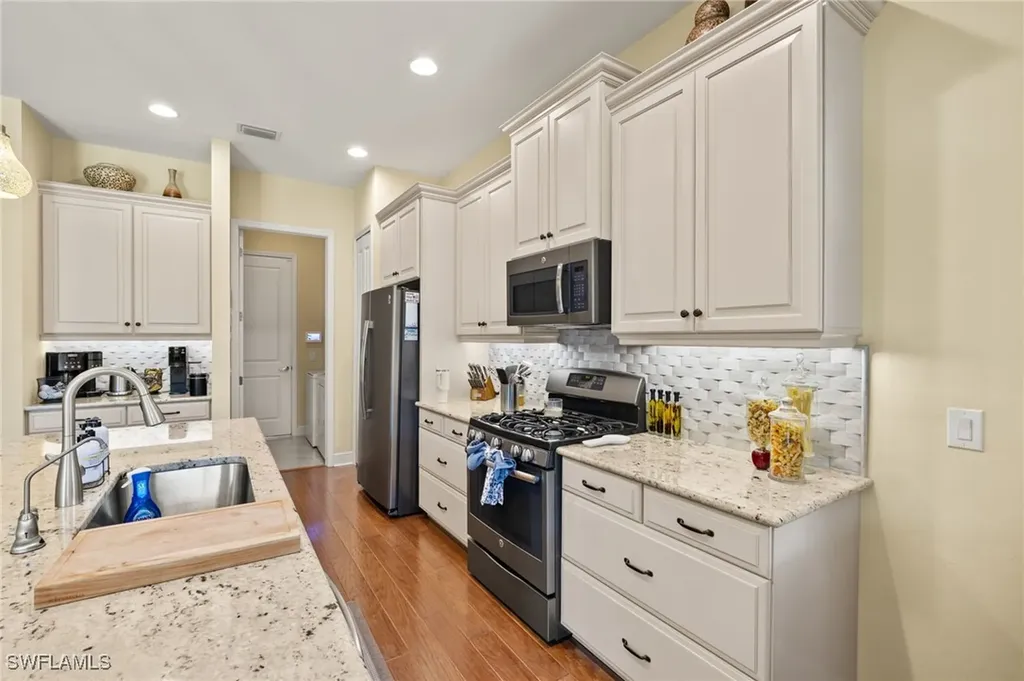 21283 Estero Vista Court Estero FL 33928