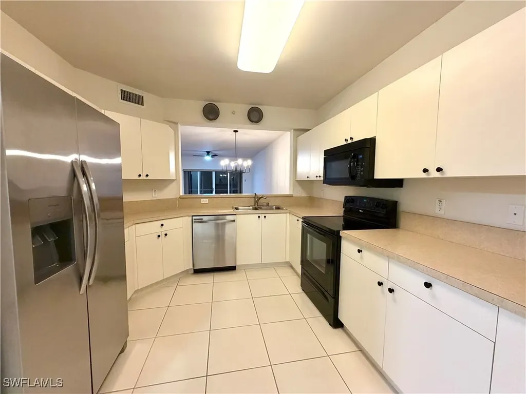 7819 Regal Heron Circle Naples FL 34104