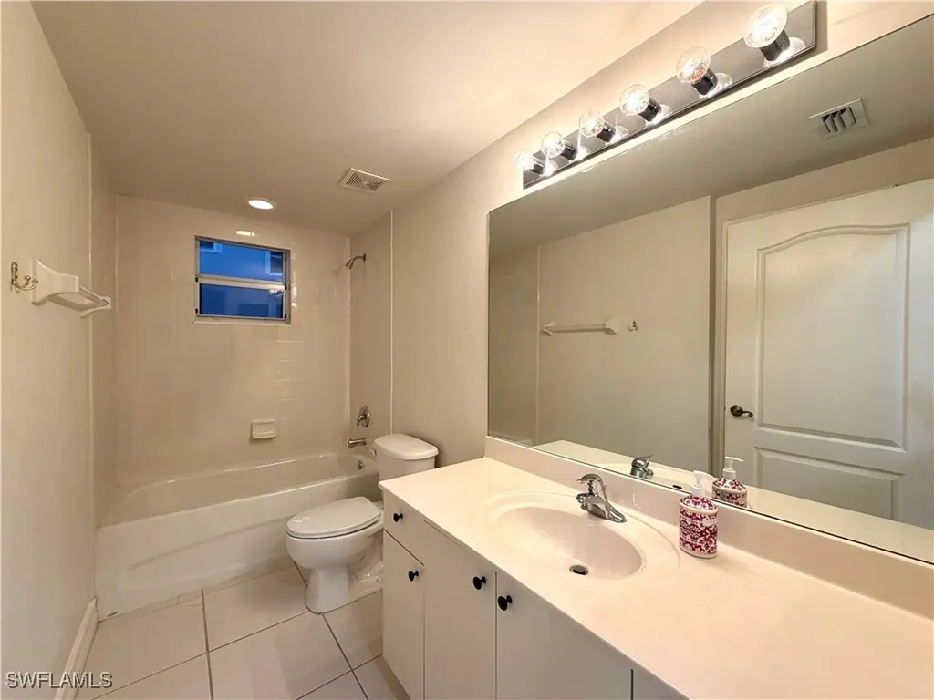 7819 Regal Heron Circle Naples FL 34104